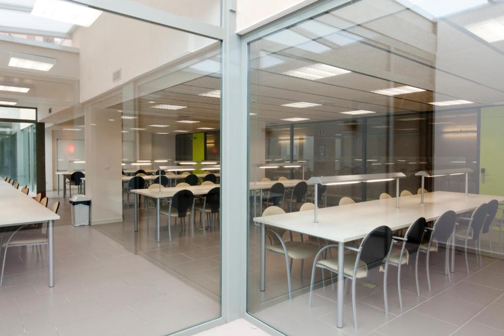 Residencia Universitaria Resa Manuel Agud Querol ซานเซบาสเตียน ภายนอก รูปภาพ