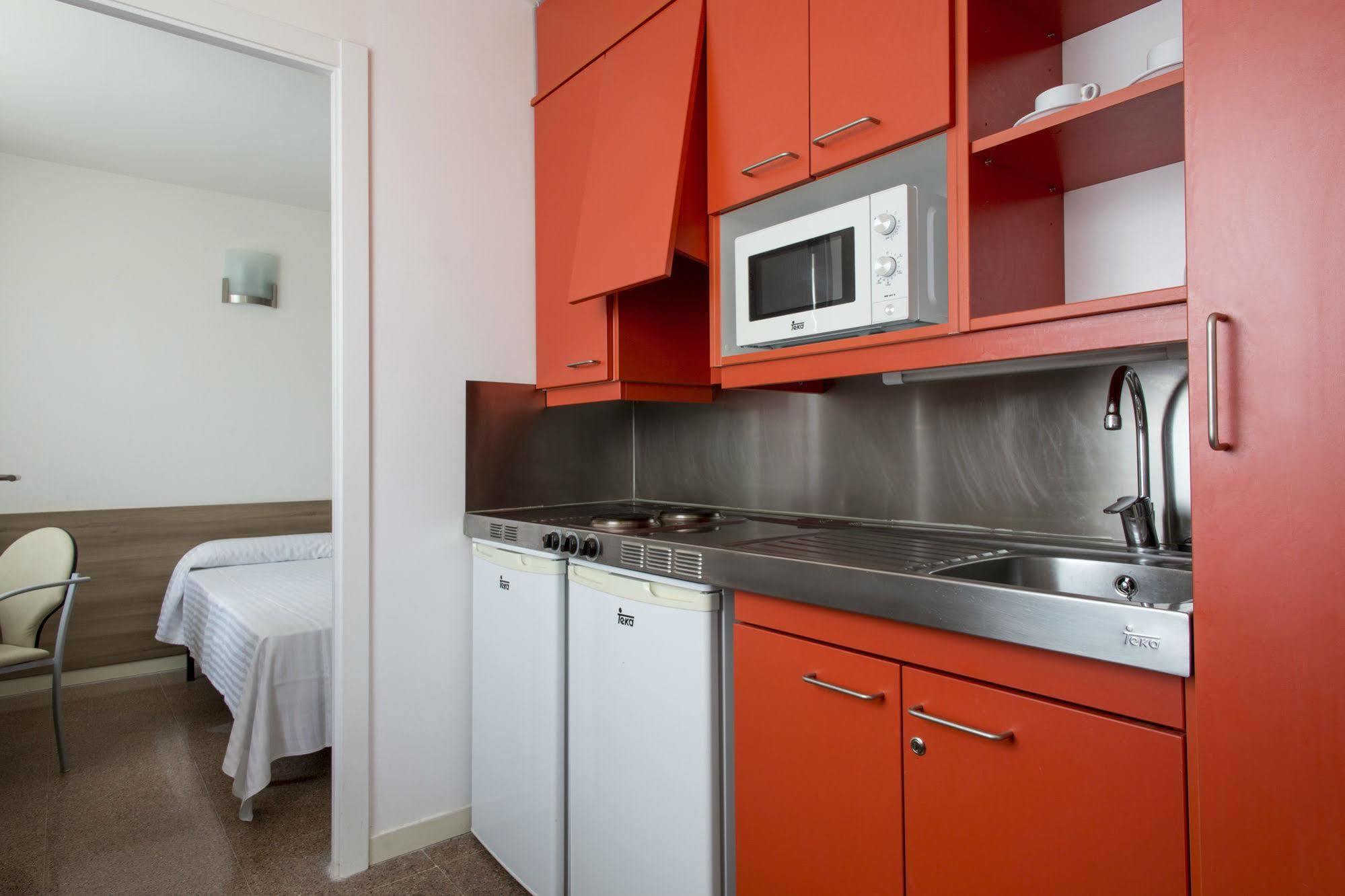 Residencia Universitaria Resa Manuel Agud Querol ซานเซบาสเตียน ภายนอก รูปภาพ