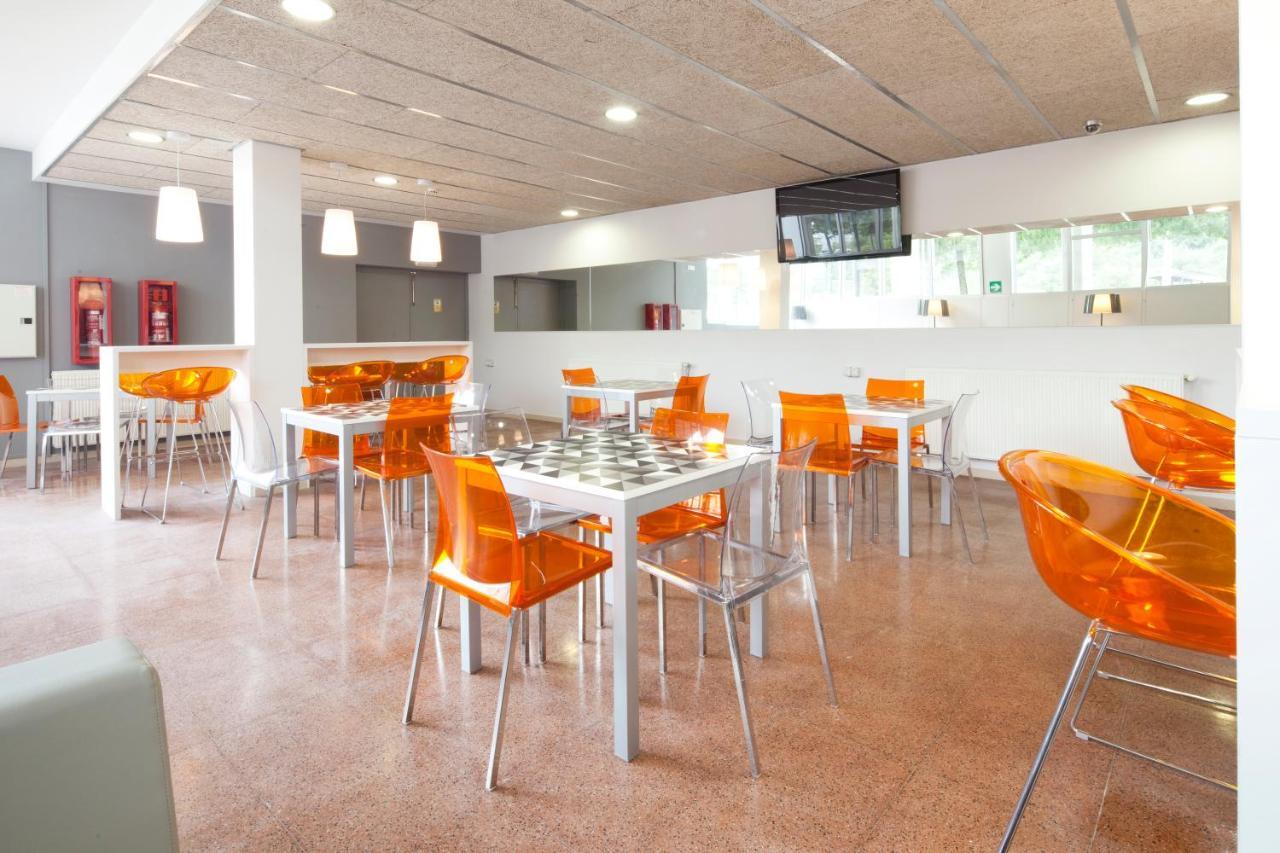 Residencia Universitaria Resa Manuel Agud Querol ซานเซบาสเตียน ภายนอก รูปภาพ