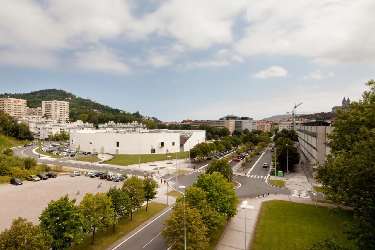 Residencia Universitaria Resa Manuel Agud Querol ซานเซบาสเตียน ภายนอก รูปภาพ